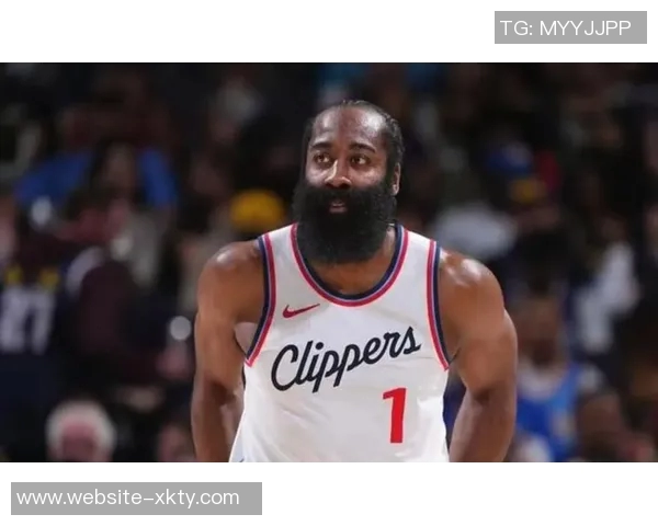 哈登尽力引领球队却遭遇失利12投仅5中三分球命中率低迷表现令人失望